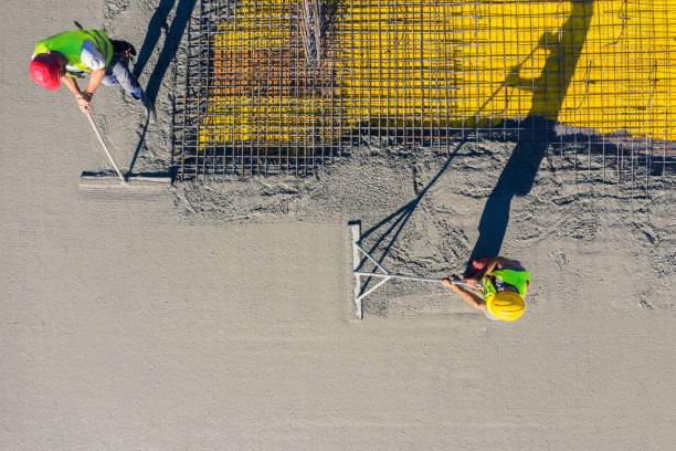 Best Custom Concrete Contractor  in Matamoras, OH